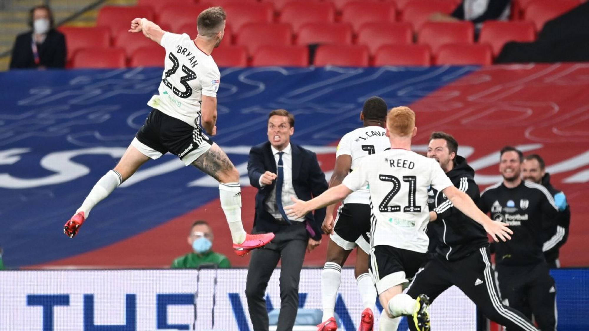 案例强调了 案例强调了