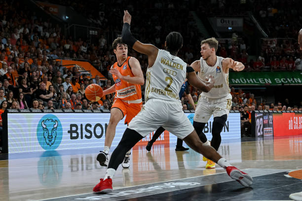 也能为读者 也能为读者